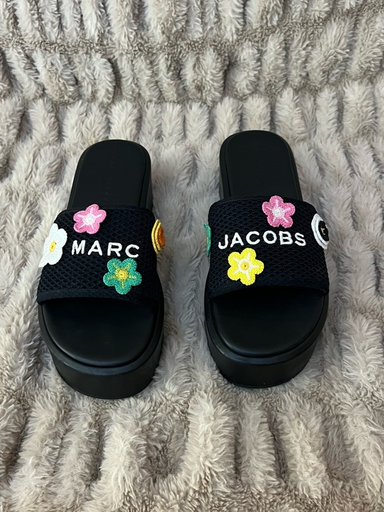 Marc Jacobs Shoes - Marc Jacobs Black womens Floral Embroidered platform Slides size 9.5